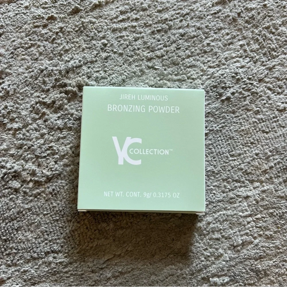 YC Collection Bronzer NEW